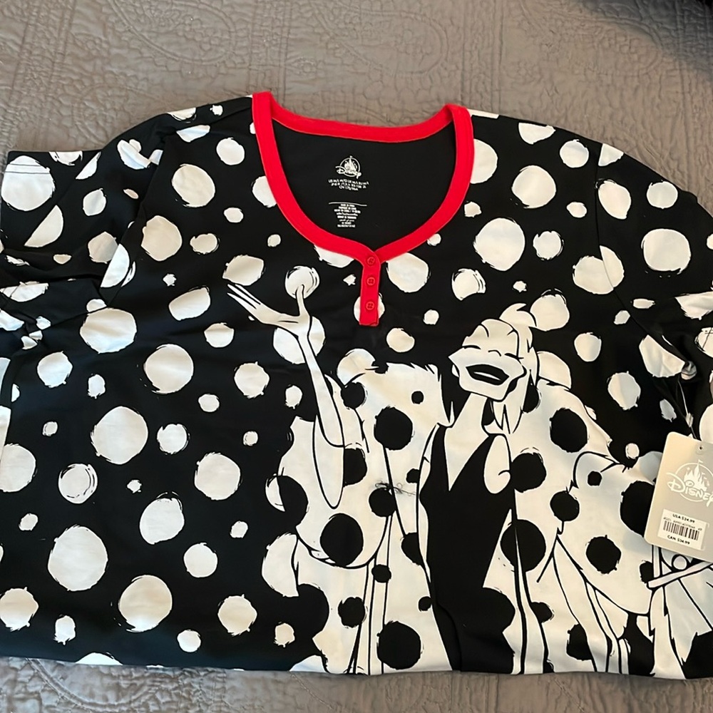 Cruella Night Shirt